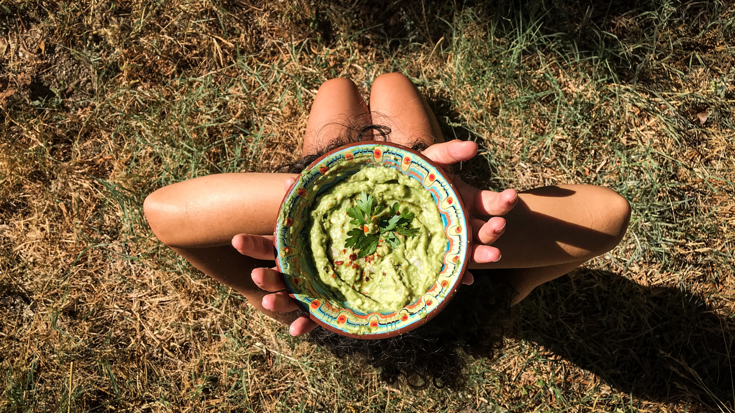 Pasta de avocado cu lamaie
