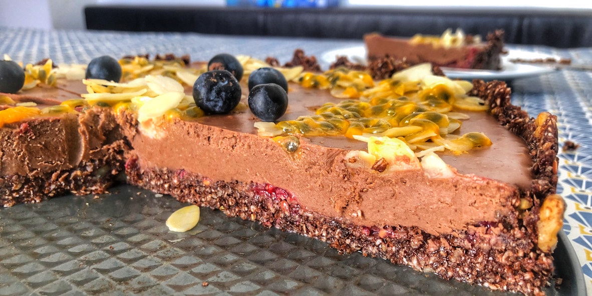 Reteta tarta cu zmeura raw-vegana